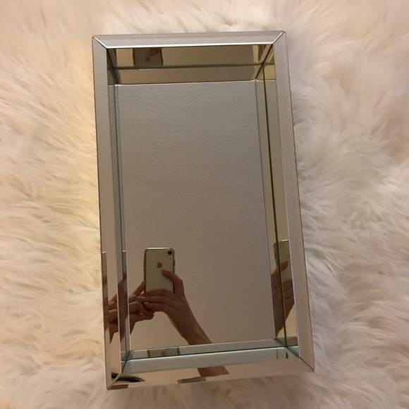 Rectangle Mirrored Tray - Picture 3 of 7